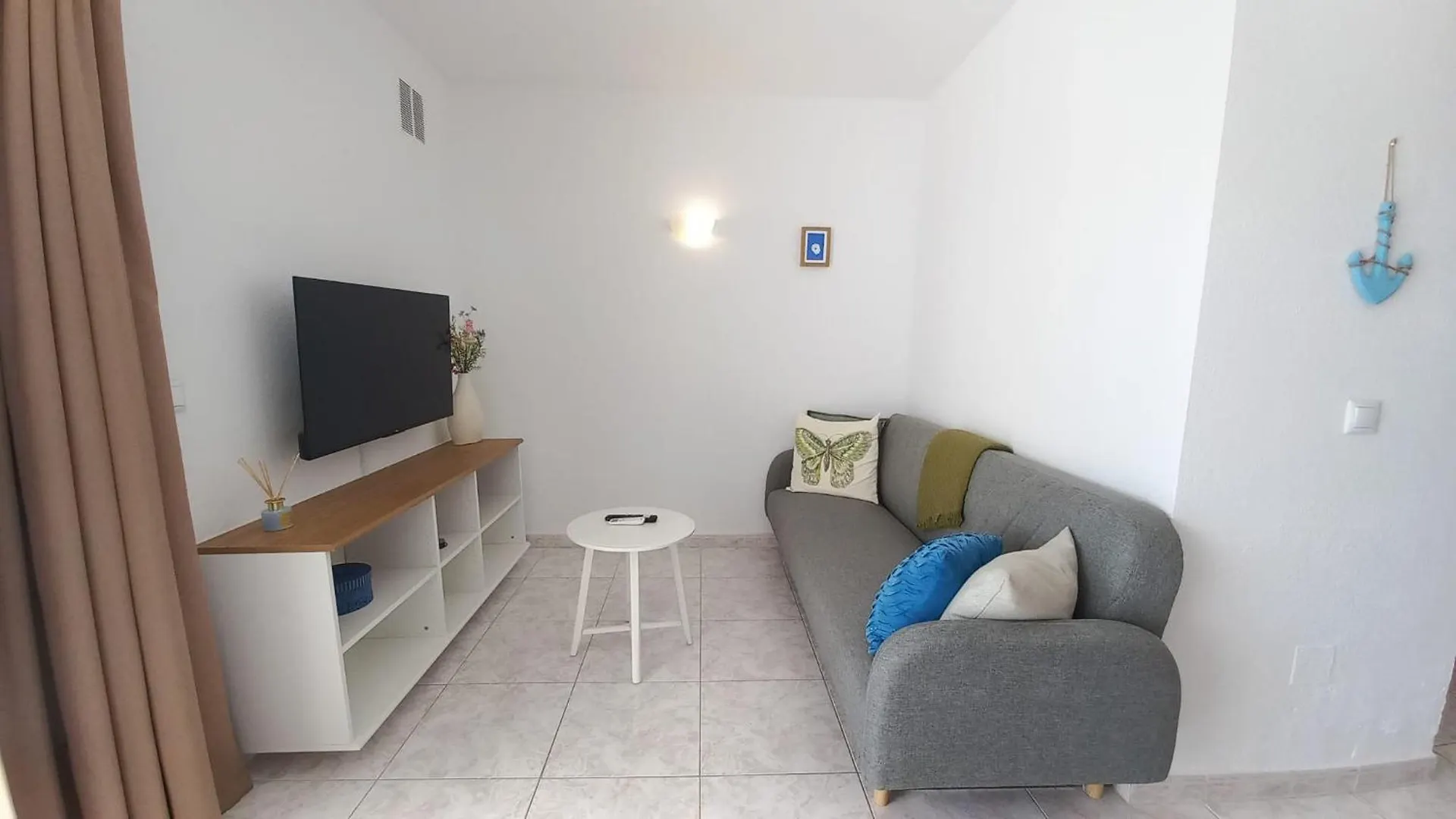 Apartment Casa Moyet Walking Distance To The Beach 3 Min, Mijas Costa & Fuengirola Spain