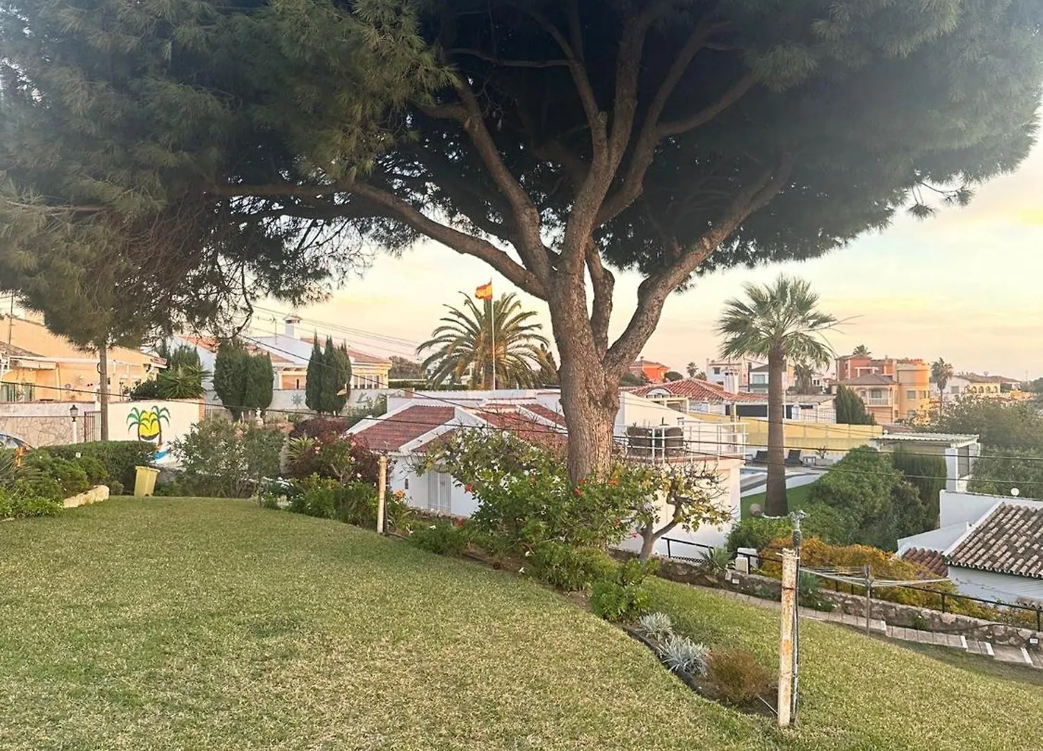 Casa Moyet Walking Distance To The Beach 3 Min, Mijas Costa & Fuengirola Spain